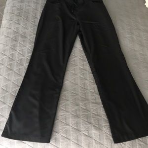 Grey’s Anatomy black scrub bottoms size MT